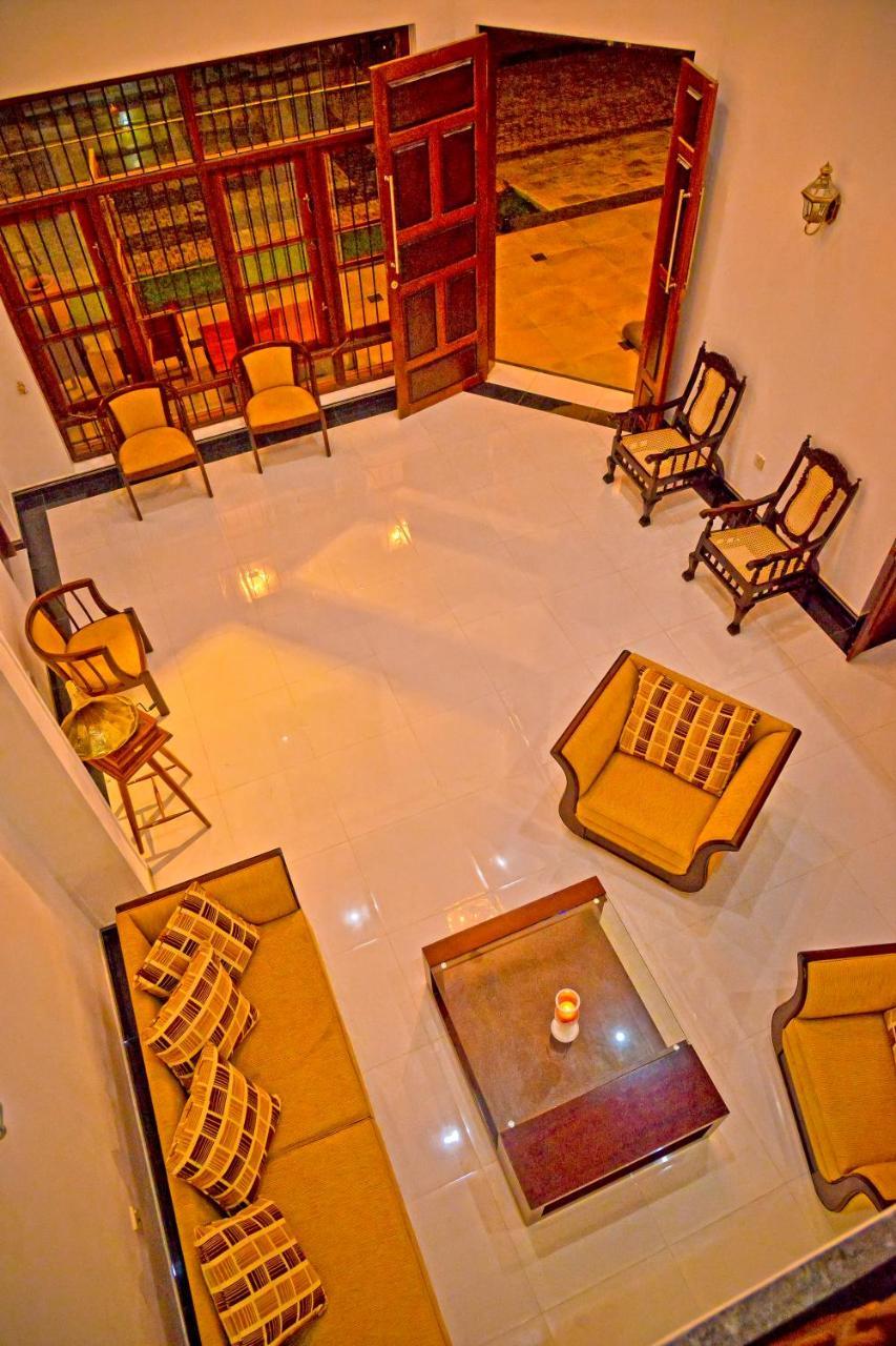 Siluni'S Villa 아누라다푸라 외부 사진