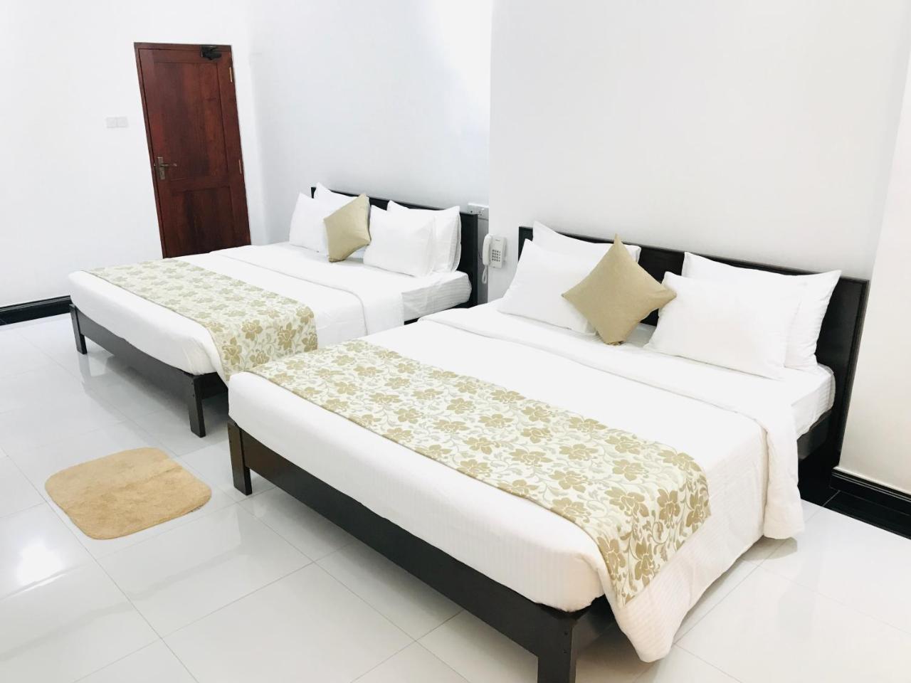 Siluni'S Villa 아누라다푸라 외부 사진