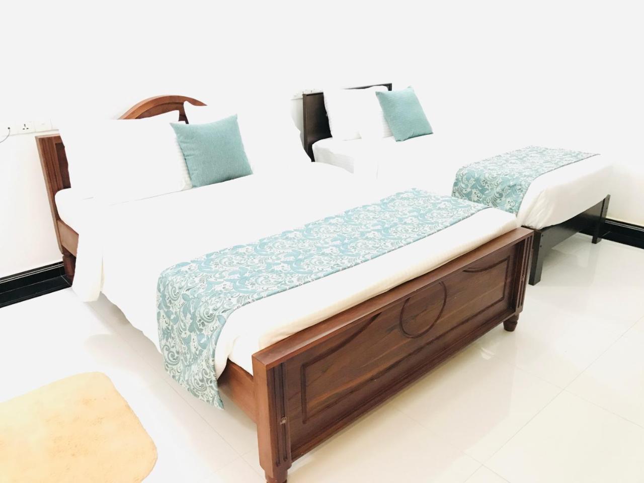 Siluni'S Villa 아누라다푸라 객실 사진