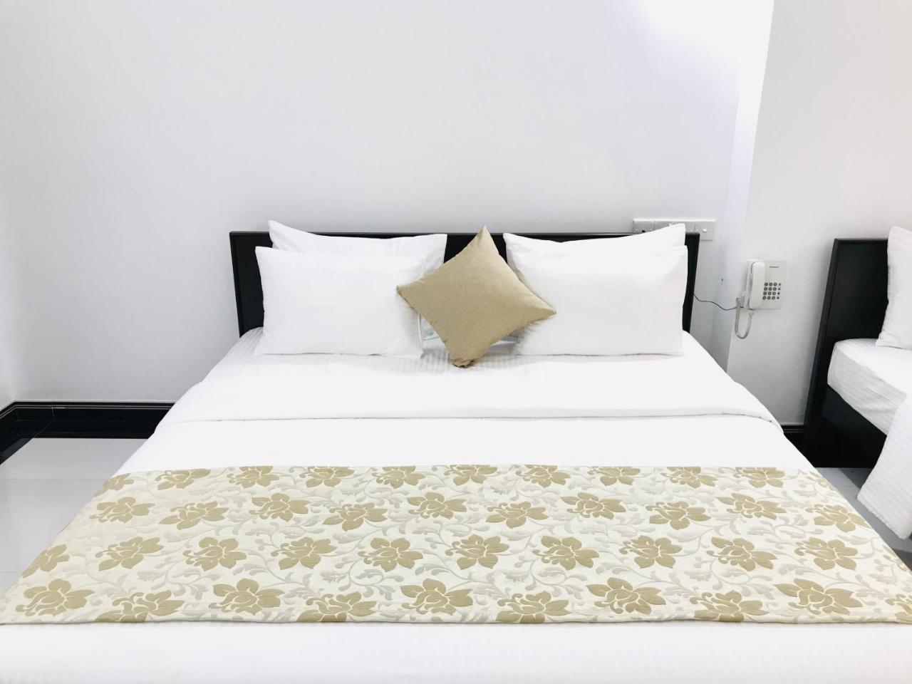 Siluni'S Villa 아누라다푸라 외부 사진