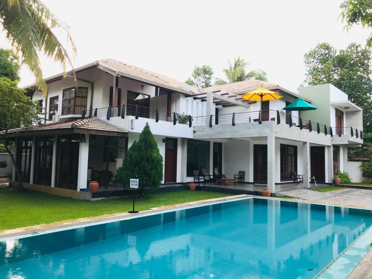Siluni'S Villa 아누라다푸라 외부 사진